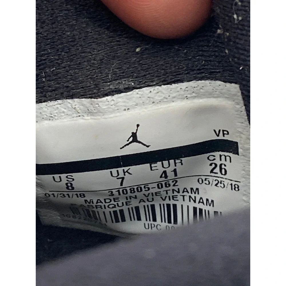 Jordan‎ 10 Retro Cement 2018 (310805062) Men's Size 8